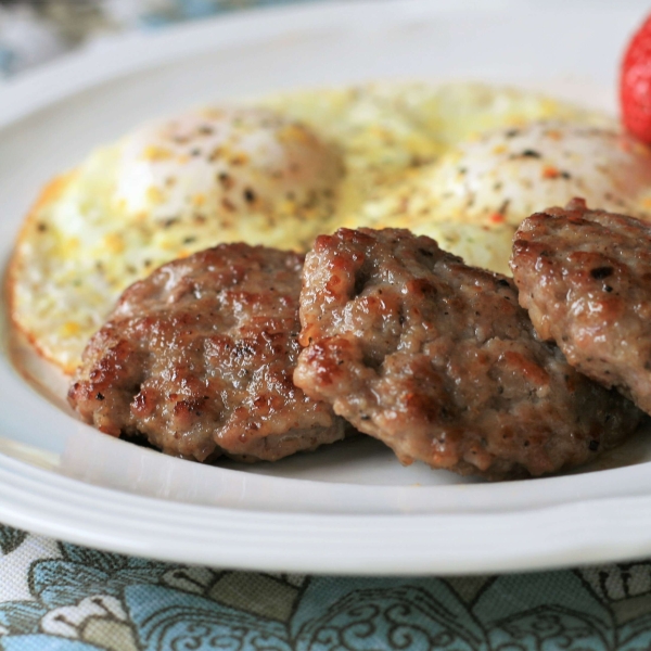 Spicy Maple Breakfast Sausage