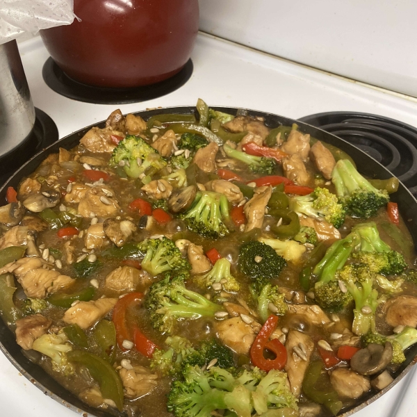 Chicken and Broccoli Stir-Fry