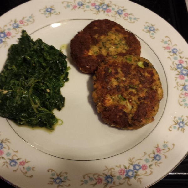 Easy Salmon Cakes