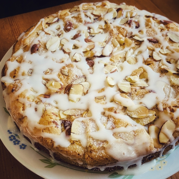 Dried Cherry Cake