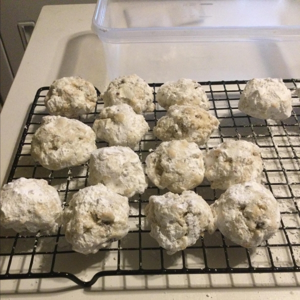 Italian Butterball Cookies