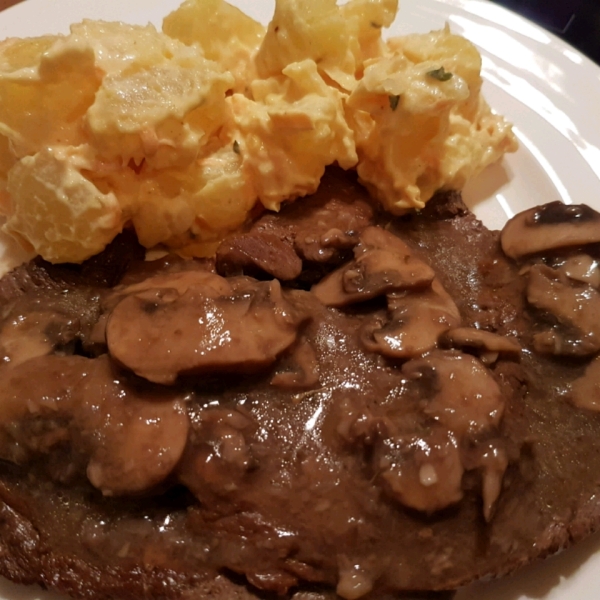 Steak Tips with Mushroom Sauce