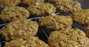 Amish Oatmeal Cookies