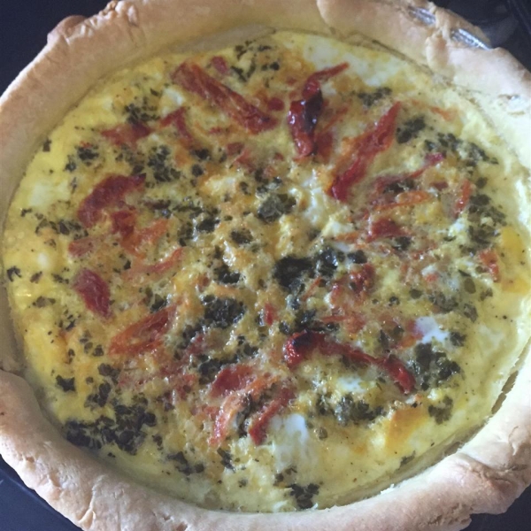 Pesto, Goat Cheese, and Sun-dried Tomatoes Quiche