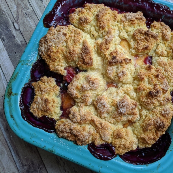 Old-Fashioned Peach Cobbler