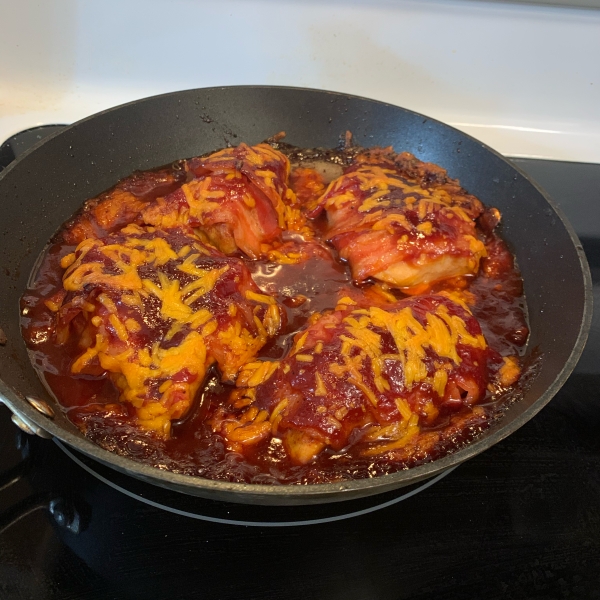 Easy Chicken Breast Wrapped in Bacon