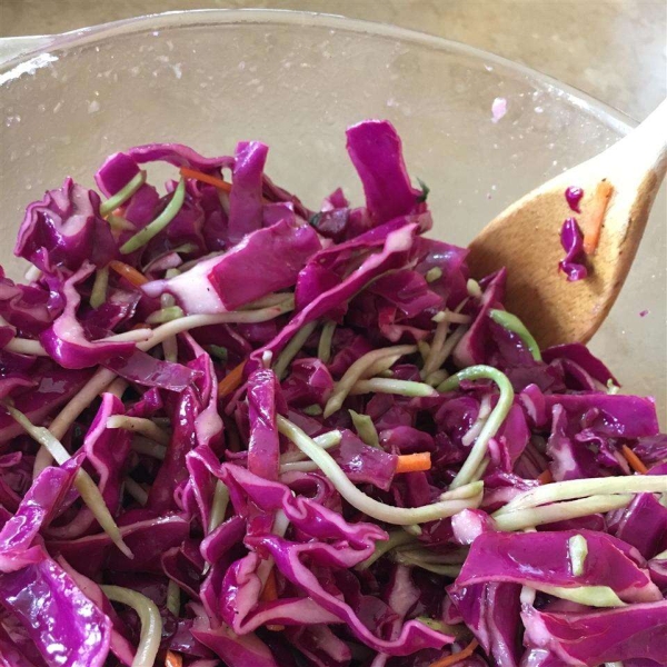 Red Cabbage Salad