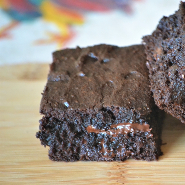 Low-Sugar Date Brownies