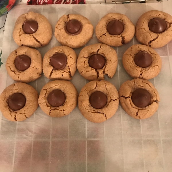 World's Easiest Peanut Butter Blossoms