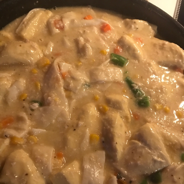 Super Easy Chicken and Dumplings