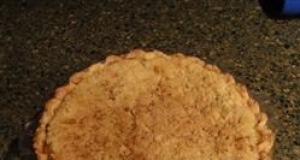Crumb-Top Rhubarb Custard Pie