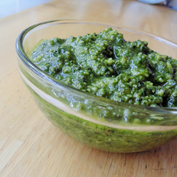 Pesto Genovese (Authentic Italian Basil Pesto)