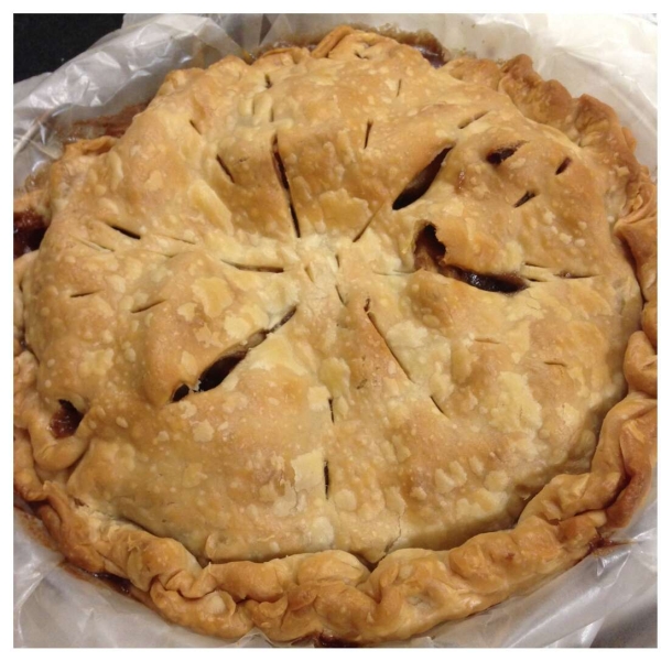 Caramel Pecan Apple Pie