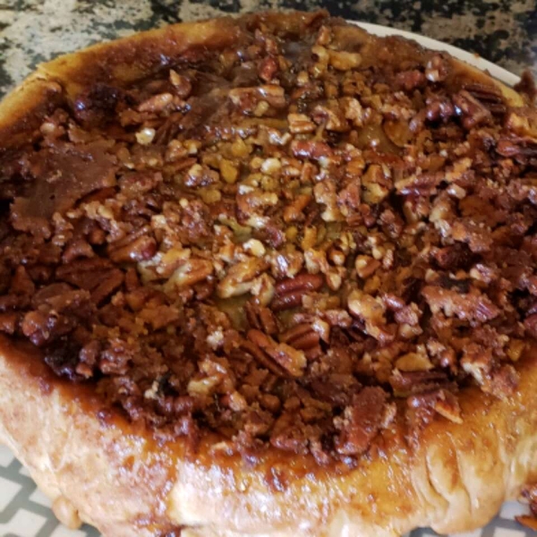 Caramel Pecan Apple Pie