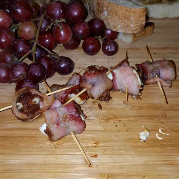 Bacon-Wrapped Dates Stuffed with Manchego Cheese