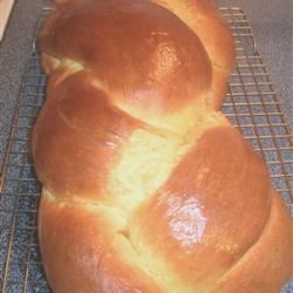 English Saffron Bread