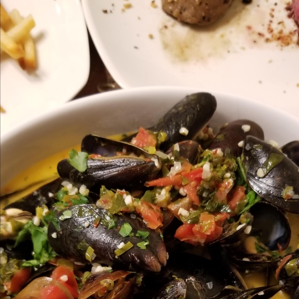 Patti's Mussels a la Mariniere