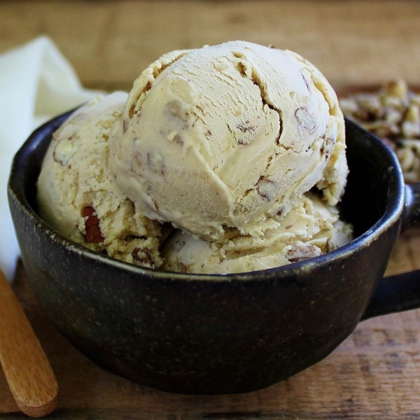 Black Walnut Ice Cream