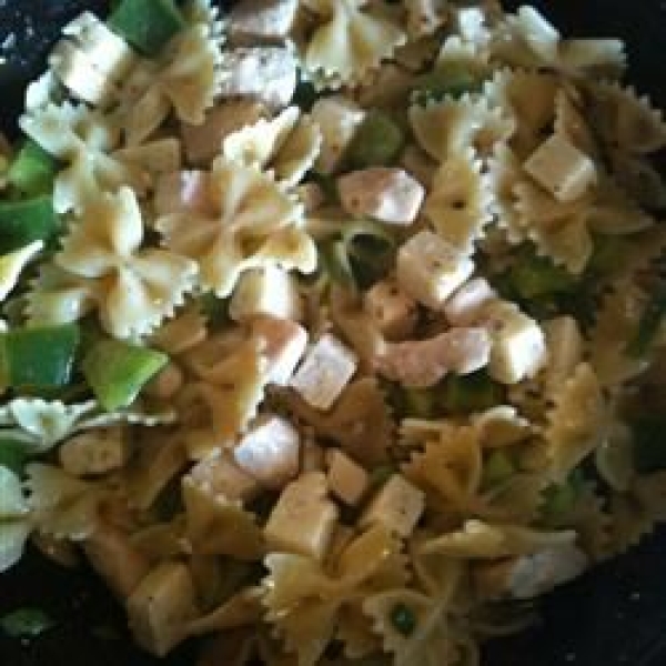 Best Ever Pasta Salad with Chicken