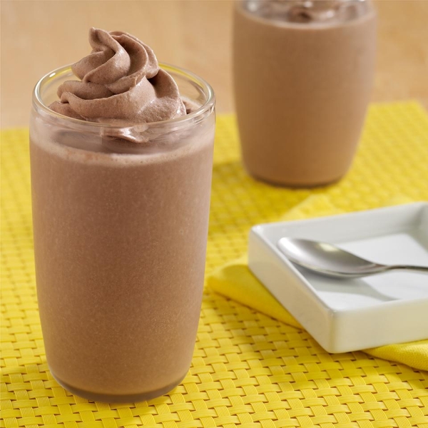 Chocolate Peanut Butter Banana Smoothies
