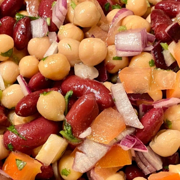 Mediterranean Chickpea Salad II