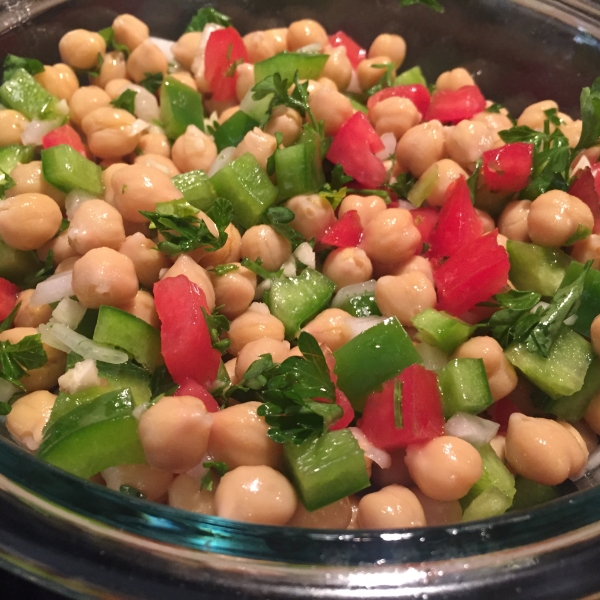 Mediterranean Chickpea Salad II