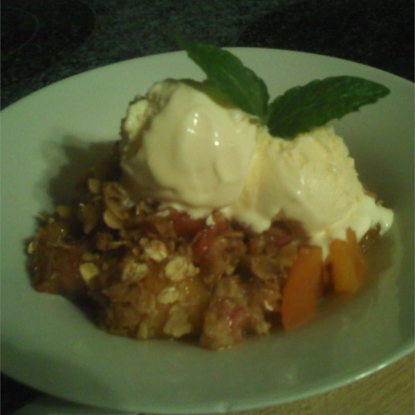 Raspberry Peach Crumble