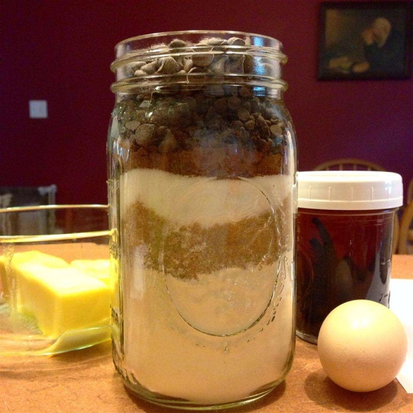 Chocolate Cookie Mix in a Jar