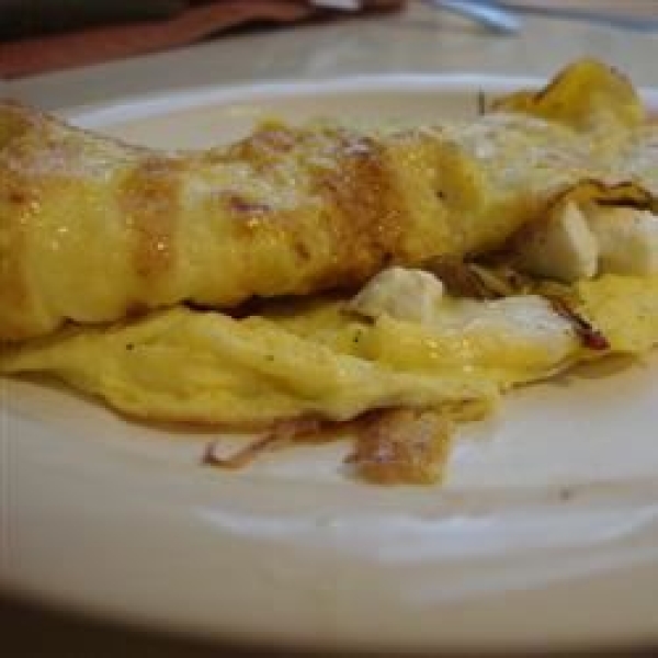 Smooth and Cheesy Omelet