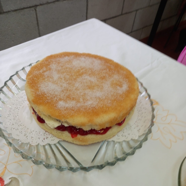 Victoria Sponge Cake