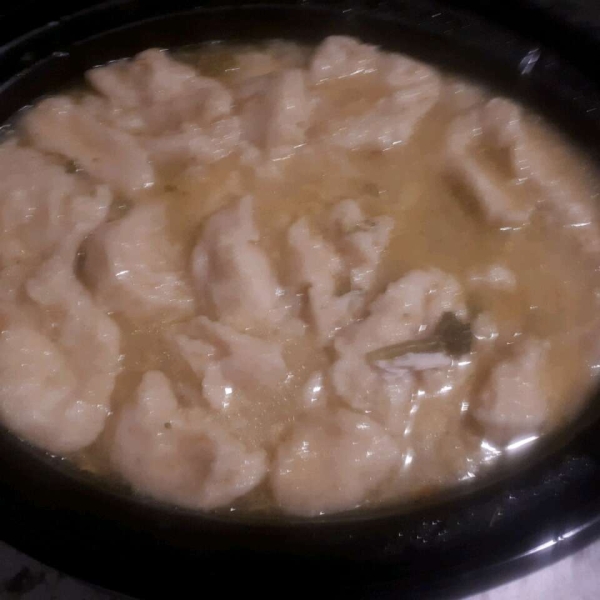 Slow Cooker Chicken and Dumplings