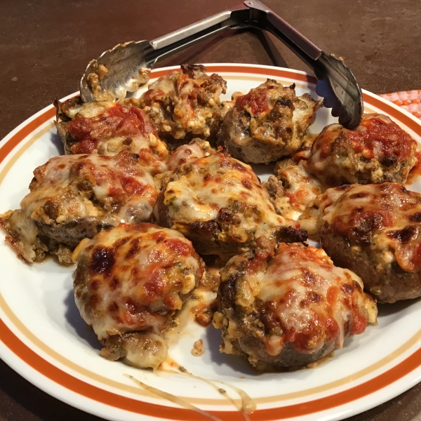 Lasagna-Stuffed Mushrooms