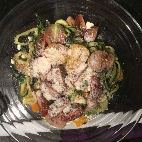 Zucchini Noodles and Summer Vegetables with Sweet Pepper Chicken Sausage