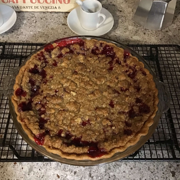 Cranberry Streusel Pie