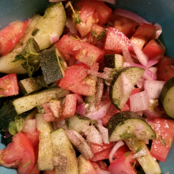 Italian Tomato Cucumber Salad