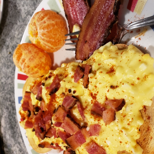 Creamed Eggs on Toast