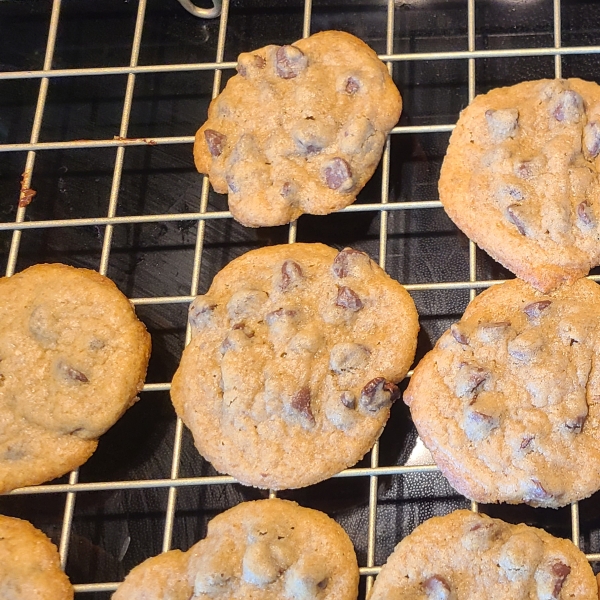 Best Big, Fat, Chewy Chocolate Chip Cookie