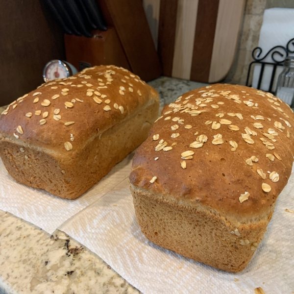 Bread Machine Honey-Oat-Wheat Bread