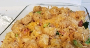 Broccoli Mac and Cheese with Bacon and Potato Nugget Topping