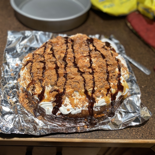 Butterfinger® Cake