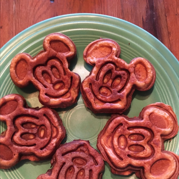 Easy Malted Waffles