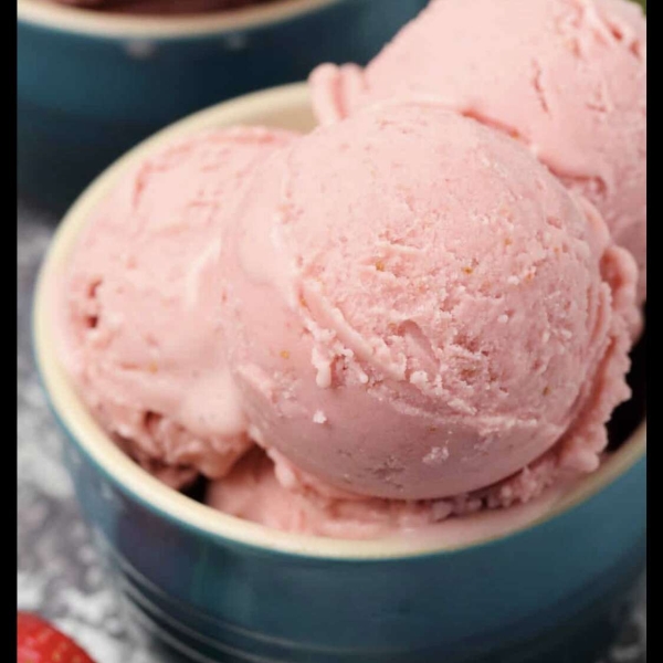 Fresh Fruit Ice Cream in a Baggie