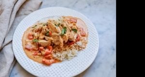 Instant Pot® Creamy Cajun Chicken Thighs