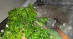Spicy Collard Greens