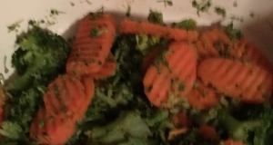 Steamed Broccoli and Carrots with Lemon