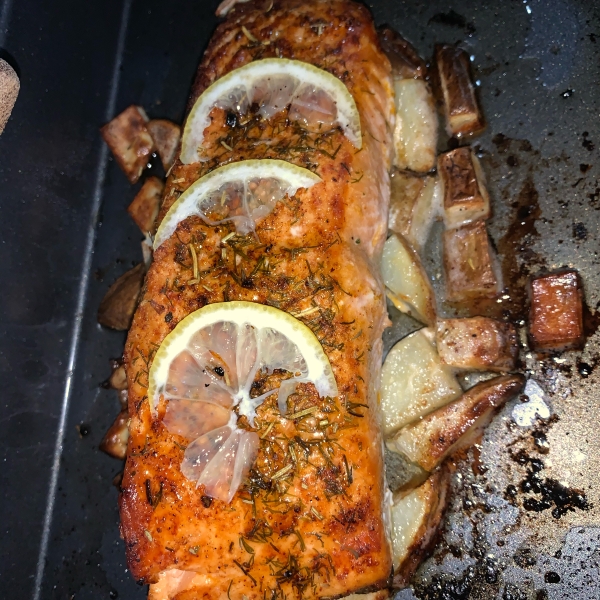 Grilled Salmon with Maple Syrup and Soy Sauce