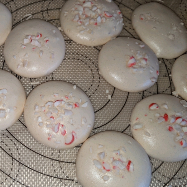 Peppermint Meringues