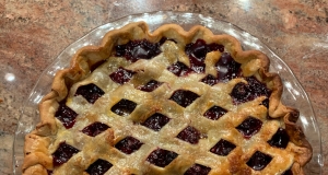 Deluxe Blackberry Pie