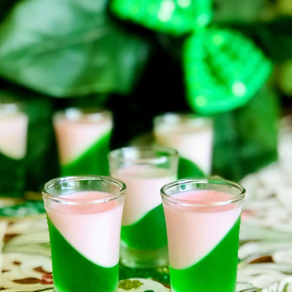 St. Patrick's Day Jell-O Shots