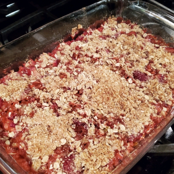 Chef John's Rhubarb Crisp